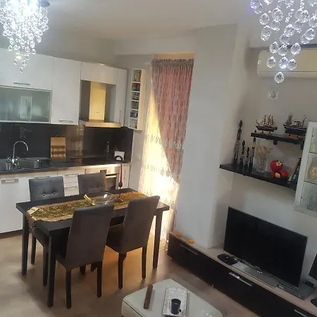 Tirana Central Apartment Appartamento Tirana